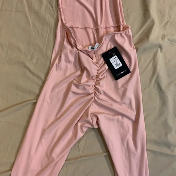 -NWT- Fashion Nova Blush Pink Flared Jumpsuit - Picture 11 of 16